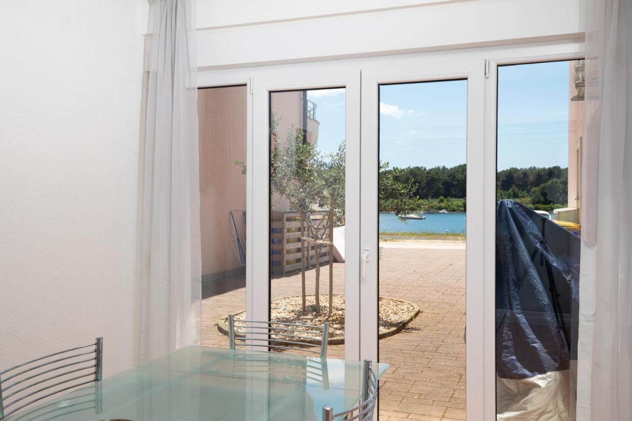 Medulin Burle Sea View Apartment ภายนอก รูปภาพ